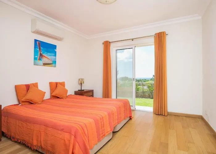 Abf36v2 Charming 2 Bdr Located Only A Few Mi Villa Albufeira