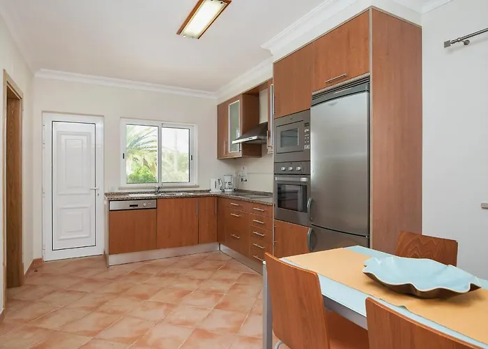 Villa Abf36v2 Charming 2 Bdr Located Only A Few Mi *