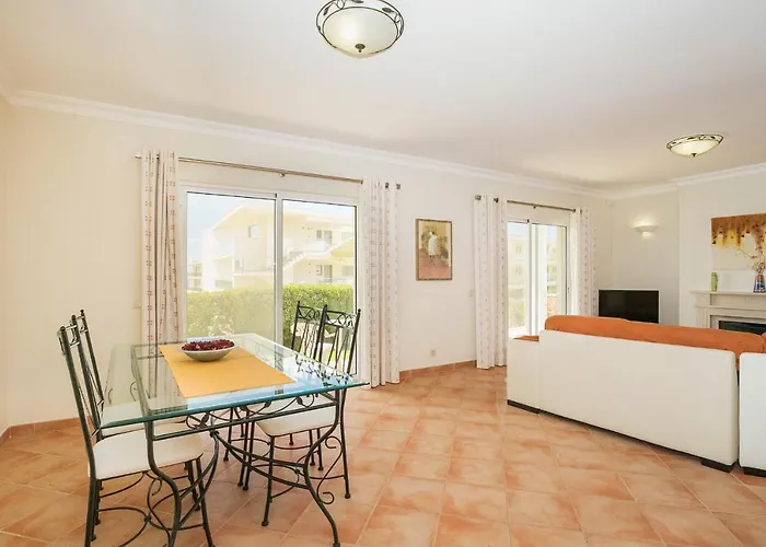 Abf36v2 Charming 2 Bdr Located Only A Few Mi * Albufeira