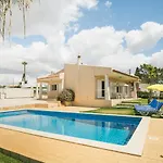 Abf36v2 Charming 2 Bdr Located Only A Few Mi וילה *